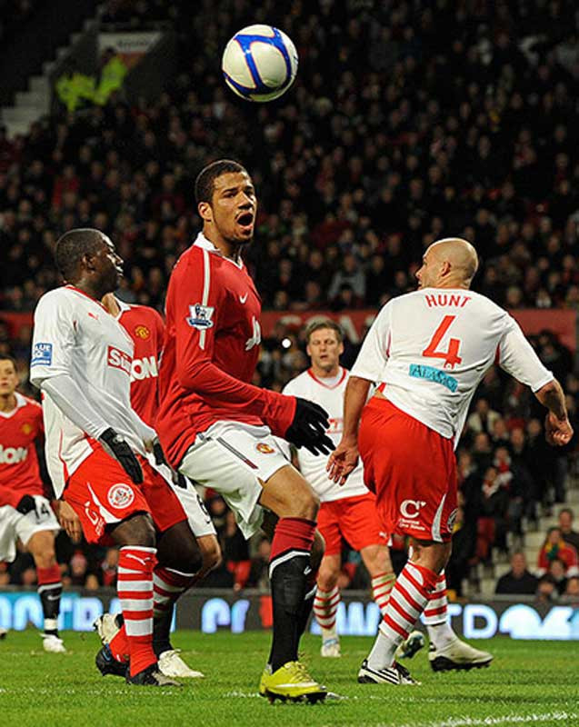 19/2/2011: Bebe có lần cuối cùng chơi cho MU trong trận thắng 1-0 trước Crawley Town ở vòng 5 FA Cup. Tháng 6/2011, anh chuyển sang Besiktas dưới dạng cho mượn nhưng bị chấn thương dài hạn. Anh trở lại vào cuối tháng 3 vừa qua nhưng sau đó bị đuổi khỏi đội vì vi phạm giờ giới nghiêm.