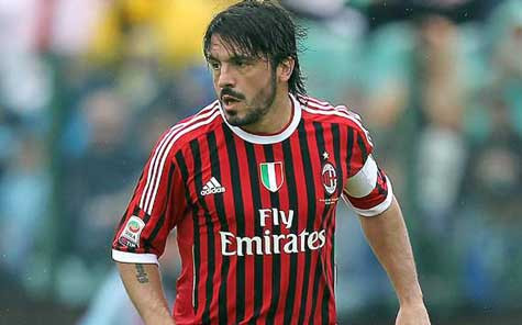 Gattuso (ảnh) cùng với Inzaghi sẽ rời Milan sau khi mùa giải này kết thúc Gattuso (ảnh) cùng với Inzaghi sẽ rời Milan sau khi mùa giải này kết thúc