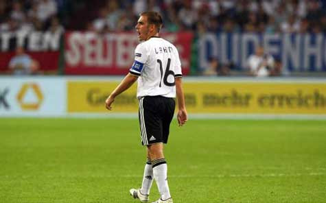 Philipp Lahm: Ít nói nhưng biết làm gương
