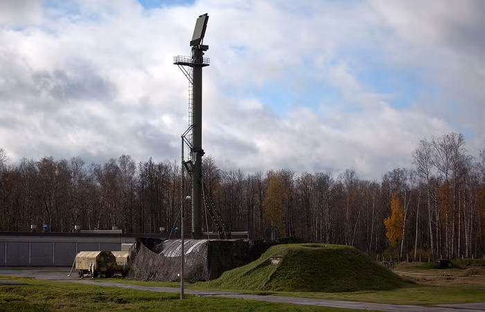 Tên lửa phòng không S-400.