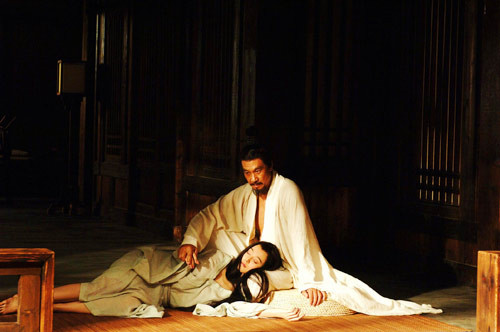 Hai diễn viên trong phim Triệu thị cô nhi Hai diễn viên trong phim Triệu thị cô nhi