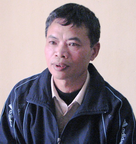 Ông Vũ Văn Vượng Trưởng Công an xã Cẩm Hưng lại cho biết: “Theo quần chúng nhân dân, chúng tôi được biết, có khoảng từ 8 đến 9 đối tượng tham gia đánh ông Quang hôm ấy (19/6). Ông Vũ Văn Vượng Trưởng Công an xã Cẩm Hưng lại cho biết: “Theo quần chúng nhân dân, chúng tôi được biết, có khoảng từ 8 đến 9 đối tượng tham gia đánh ông Quang hôm ấy (19/6).