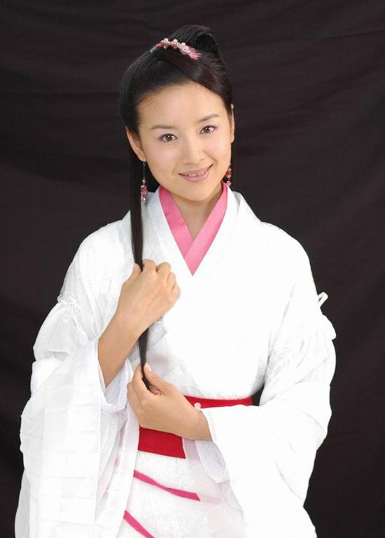 ... Và còn là một nàng Chúc Anh Đài mang đậm vẻ đẹp Á Đông dịu dàng, nết na. ... Và còn là một nàng Chúc Anh Đài mang đậm vẻ đẹp Á Đông dịu dàng, nết na.