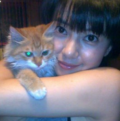 Không cần trang điểm cầu kỳ cũng khiến người đẹp Cao Viên Viên xinh xắn khoe vẻ đáng yêu...