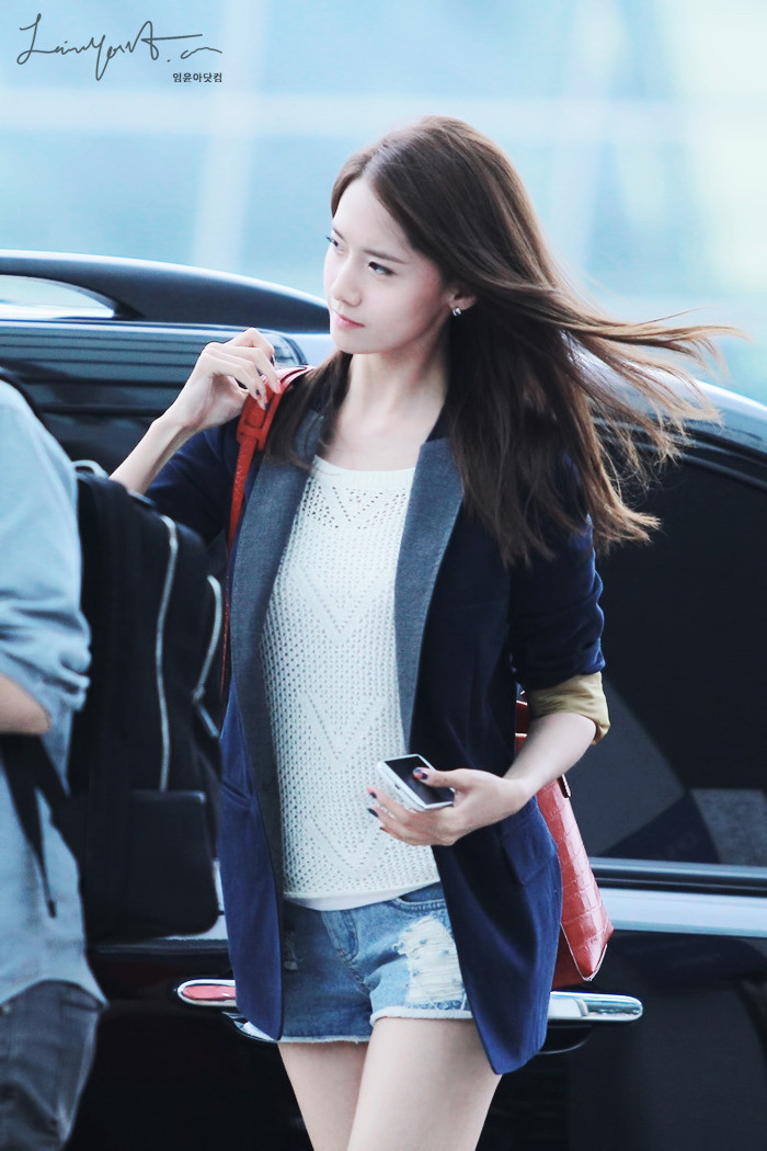Yoona cũng trên đông dưới hè theo phong cách đậm chất Hàn. Yoona cũng trên đông dưới hè theo phong cách đậm chất Hàn.