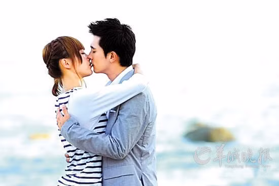 Điện ảnh Hoa ngữ hứa hẹn sẽ có thêm một đôi "trai tài gái sắc" hạnh phúc mỹ mãn.