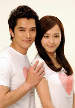 Rất nhiều sự kiện của hai người khiến khán giả không thể nào tin giữa họ không có gì, từ những lời nói, cử chỉ quan tâm nhau đến những lời ấp úng, mập mờ khi trả lời nhà báo về quan hệ của hai bên. Rất nhiều sự kiện của hai người khiến khán giả không thể nào tin giữa họ không có gì, từ những lời nói, cử chỉ quan tâm nhau đến những lời ấp úng, mập mờ khi trả lời nhà báo về quan hệ của hai bên.