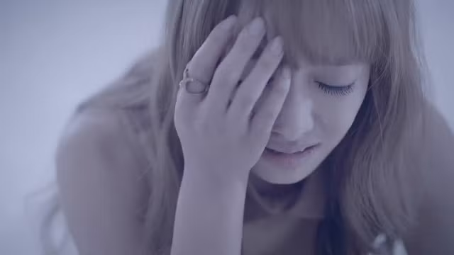 Nếu màn ảnh nhỏ Hàn Quốc có Choi Ji Woo được mệnh danh là "người đẹp khóc" thì có lẽ Victoria sẽ là người kế thừa danh hiệu này của Choi Ji Woo trong tương lai.