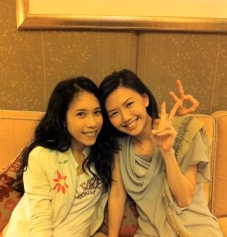 Mặc Văn Úy và Tôn Yến Tư.