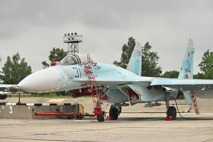 Các máy bay nâng cấp Su-27SM đã được Không quân Nga chuyển giao cho Trung đoàn Tiêm kích 22 trong giai đoạn 2007 – 2009. Các máy bay nâng cấp Su-27SM đã được Không quân Nga chuyển giao cho Trung đoàn Tiêm kích 22 trong giai đoạn 2007 – 2009.