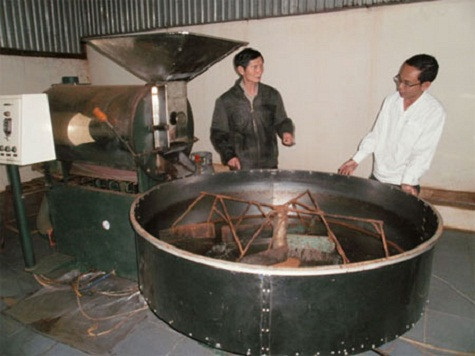 Hệ thống chế biến cà phê xuất khẩu của HTX Minh An với 2 nhãn hiệu “Coffee Đức Lập Minh An” và “Coffee Đức Lập Dakmil” có nguy cơ bị đem bán (Ảnh: Dân Trí)