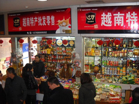 Cà phê G7 của Trung Nguyên bán tại thị trường Trung Quốc - Ảnh: Q.T