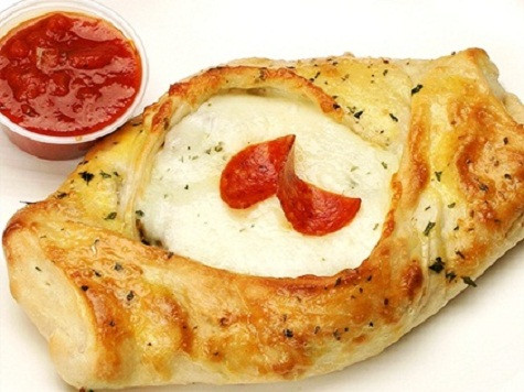 Pizza cuộn Calzone (Ảnh: Internet)