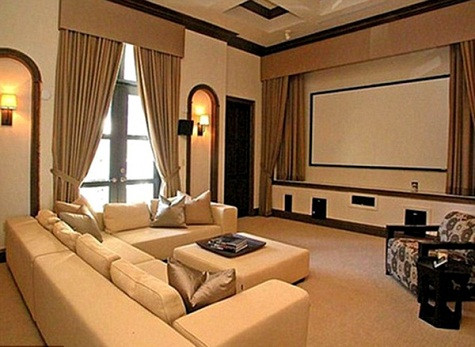 Phòng chiếu phim trong nhà Phòng chiếu phim trong nhà