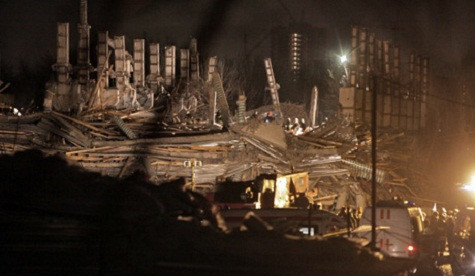 Hình ảnh tòa nhà 6 tầng sụp đổ Hình ảnh tòa nhà 6 tầng sụp đổ