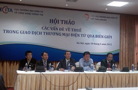 Trách nhiệm về thuế của Google, Facebook được các chuyên gia thảo luận tại hội thảo "Các vấn đề về thuê trong giao dịch thương mại điện tử qua biên giới". Ảnh: Xuân Ngọc