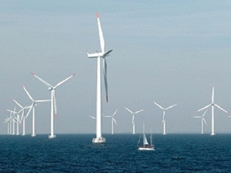 Trang trại gió trên biển. (Nguồn: tietkiemnangluong.com.vn)