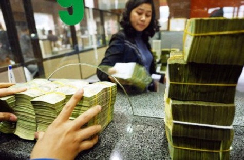 Thanh khoản yếu vẫn là vấn đề lớn khiến lãi suất vay không thể "rẻ" (Ảnh: Vnmedia) Thanh khoản yếu vẫn là vấn đề lớn khiến lãi suất vay không thể "rẻ" (Ảnh: Vnmedia)