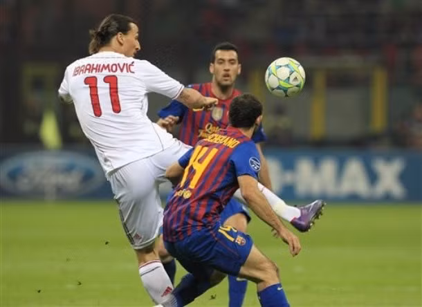 Chân sút người Thụy Điển gây khó dễ cho hàng thủ Barca nhiều nhất.