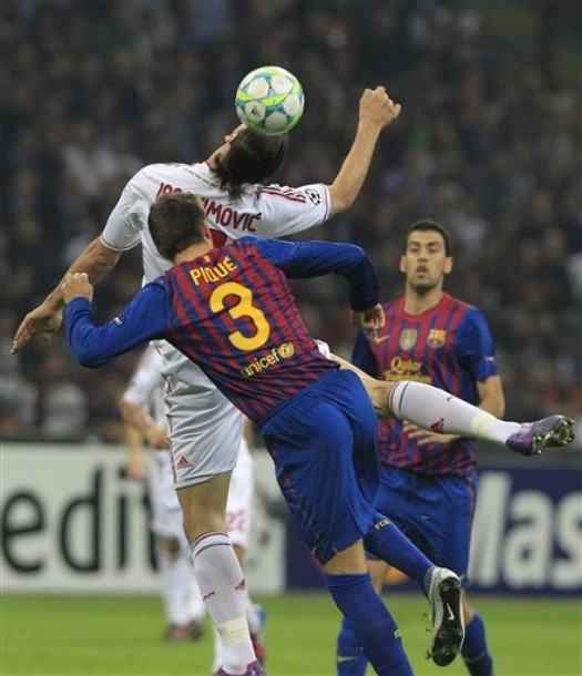 Trận đấu căng thẳng và gây cấn ngay từ đầu.