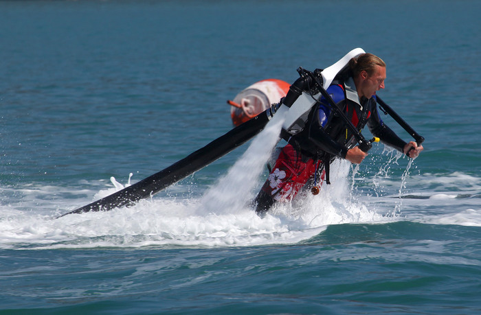 Theo truyền thống, ở Nga, đó là khu vực quan trọng của ngành chế tạo máy bay. Hiện nay, thủy phi cơ và máy bay cứu hỏa thu hút sự chú ý đặc biệt to lớn.