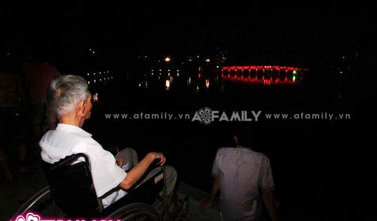 Một hồ Gươm hoài niệm của những ngày xa... Một hồ Gươm hoài niệm của những ngày xa...