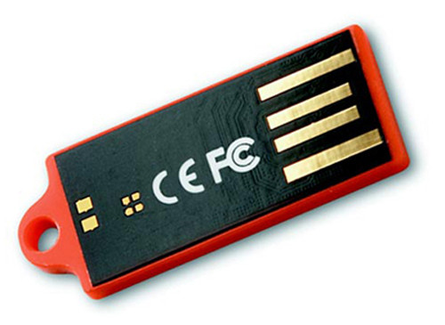 Tự làm quà giáng sinh độc đáo từ USB ảnh 1