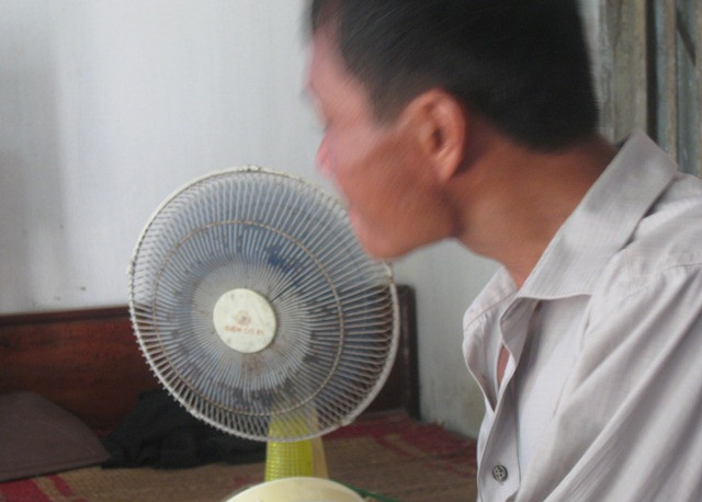 Anh Nguyễn Văn Tình cũng cho rằng, con số 3 người nghiện ma túy mà chính quyền xã Yên Phong cung cấp chưa hẳn đúng mà phải nhiều hơn thế.