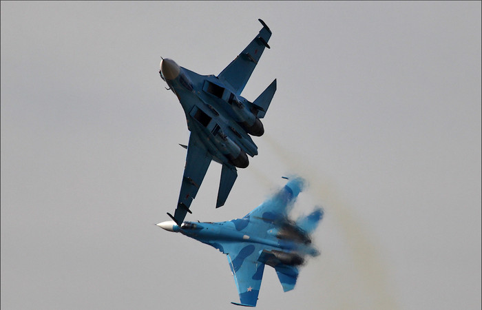 Chiến đấu cơ Su-27. Chiến đấu cơ Su-27.