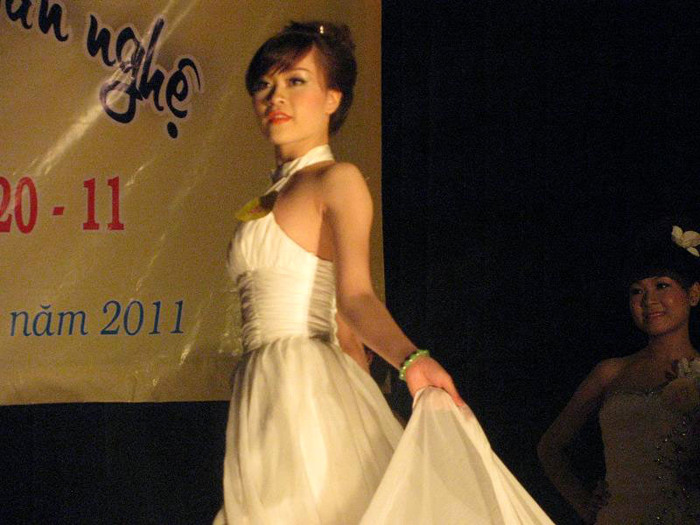 Giải Á khôi 1 thuộc về Mai Thị Ngọc Yến đến từ khoa Quản trị văn phòng. Giải Á khôi 1 thuộc về Mai Thị Ngọc Yến đến từ khoa Quản trị văn phòng.