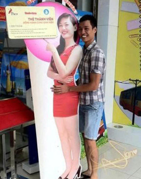 Chụp ảnh với chân dài.