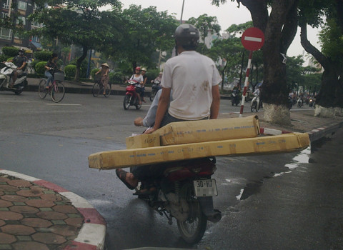 Chụp tại đường Láng, Hà Nội. Ảnh: Quang Dương Chụp tại đường Láng, Hà Nội. Ảnh: Quang Dương