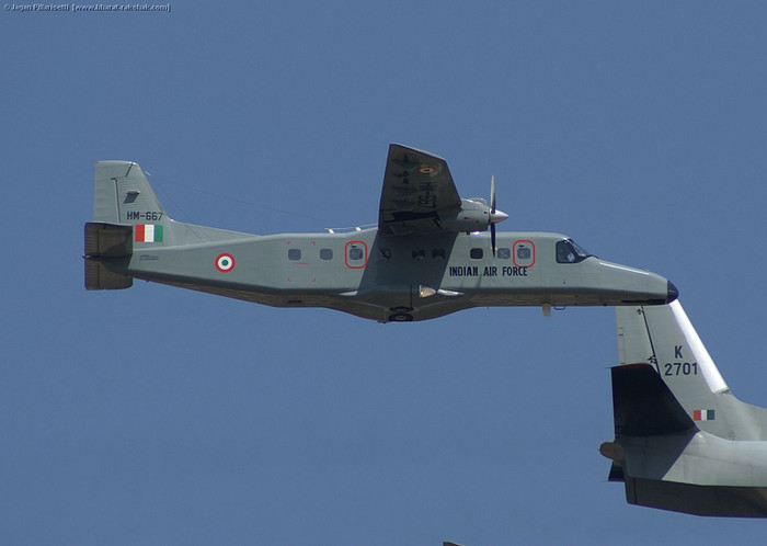 Vận tải cơ Dornier Do-228.