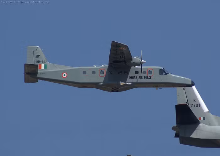 Vận tải cơ Dornier Do-228.
