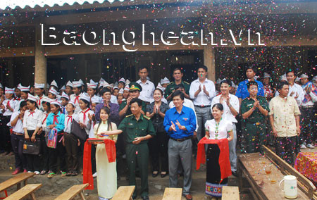 Nhìn đồng nghiệp cắm bản để yêu công việc của mình hơn ảnh 3 Nhìn đồng nghiệp cắm bản để yêu công việc của mình hơn ảnh 3