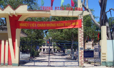 Trường THPT Diễn Châu 2 - nơi nữ sinh Lan đang theo học Trường THPT Diễn Châu 2 - nơi nữ sinh Lan đang theo học