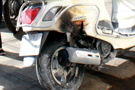 Chiếc xe tay ga Attila bốc cháy vào sáng 10/3 Chiếc xe tay ga Attila bốc cháy vào sáng 10/3