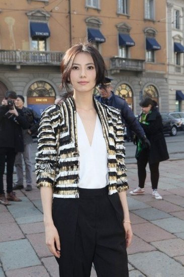 Sự trẻ trung, giản dị là phong cách yêu thích của Cao Viên Viên. Sự trẻ trung, giản dị là phong cách yêu thích của Cao Viên Viên.