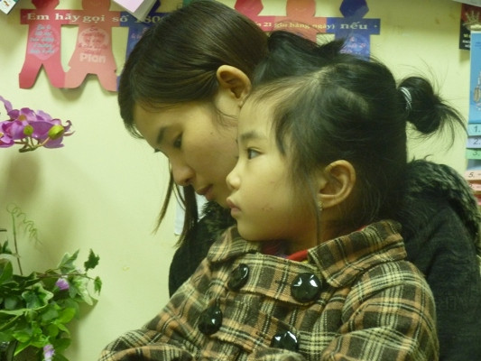 Mong cho cháu sớm khỏi bệnh... Mong cho cháu sớm khỏi bệnh...