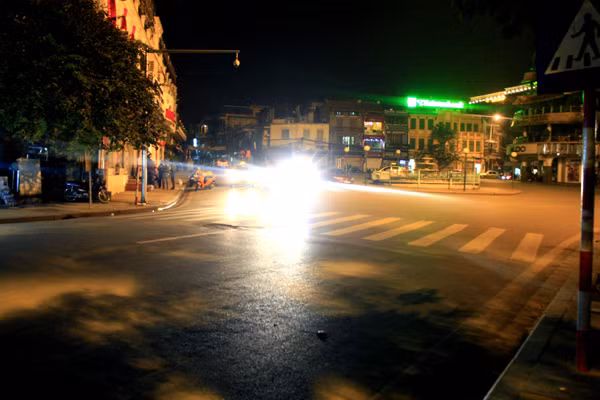 Quảng trường Đông Kinh Nghĩa Thục rộng thênh thang