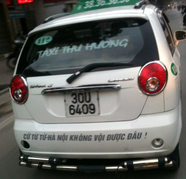Hà Nội đông đúc không vội được đâu ! Hà Nội đông đúc không vội được đâu !