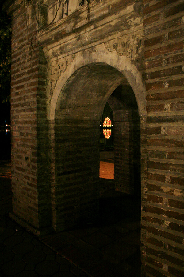 Tháp Hòa Phong im lìm Tháp Hòa Phong im lìm