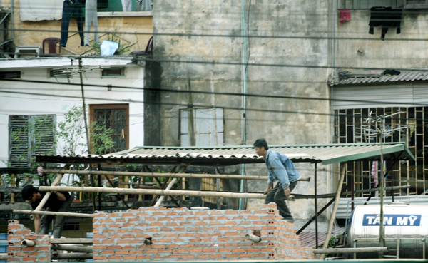 Tiếp tục cơi nơi để có thêm diện tích sử dụng