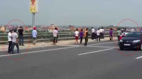 Giới luật sư khẳng định, hiện trường vụ việc trên không thuộc khu vực “cấm chụp ảnh”.