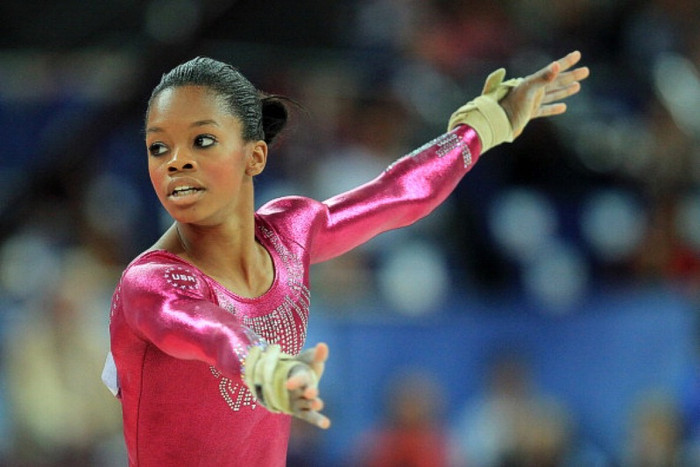 20. Gabby Douglas – Thể dục dụng cụ: “Bạch tuộc bay” chiếm trọn trái tim của những người xem truyền hình Mỹ tại Olympic 2012 khi trở thành người đầu tiên trong lịch sử đoạt huy chương Vàng ở cả nội dung đồng đội lẫn nội dung cá nhân chỉ trong một kỳ Thế vận hội.