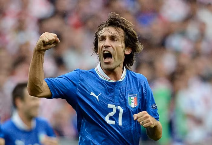 29. Andrea Pirlo – Bóng đá: Pirlo đưa Juventus tới mùa giải Serie A 2011/12 bất bại và đoạt Scudetto. Anh tiếp tục phong độ đỉnh cao tại EURO 2012 khi đưa ĐT Italia tới trận chung kết trước khi bị ĐT Tây Ban Nha đánh bại.