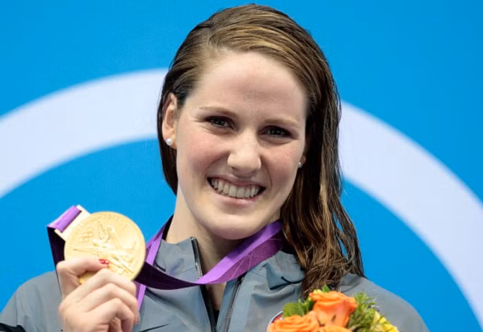 8. Missy Franklin – Bơi: VĐV bơi xuất sắc nhất thế giới năm 2012. Franklin đoạt 4 huy chương Vàng Olympic và 1 huy chương Đồng, và thưa các độc giả, cô đoạt 5 huy chương và lập 2 kỷ lục thế giới khi vẫn còn đang đi học trung học!