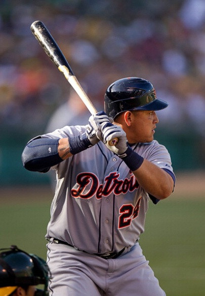 18. Miguel Cabrera – Bóng chày: Á quân của World Series 2012, MVP của khu vực miền Đông, trở thành cầu thủ đầu tiên sau hơn 40 năm giành danh hiệu Tam Vương (dẫn đầu các hạng mục cú đánh trúng, home-run và chạy về base). Miguel Cabrera thiếu mỗi chức vô địch MLB để có một năm 2012 hoàn hảo.