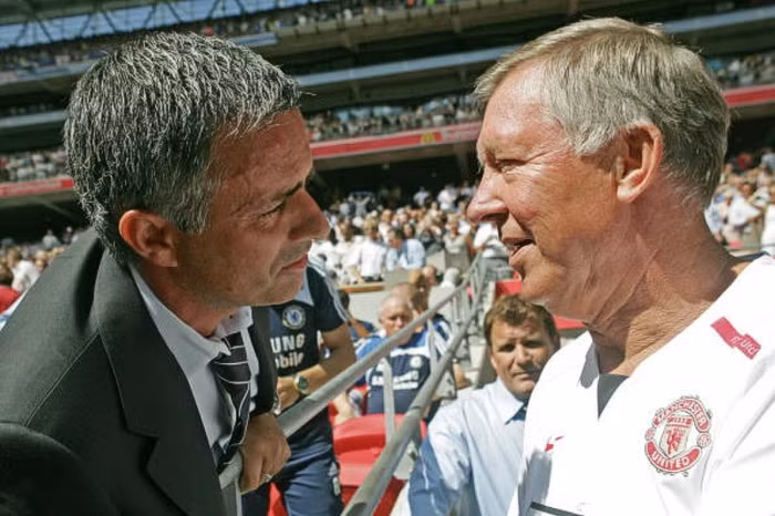 Sir Alex Ferguson và Jose Mourinho, tháng 7/2007.
