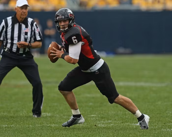 45. Jordan Lynch – Bóng bầu dục: Lynch đưa Northern Illinois Huskies trở thành một đội rất đáng xem ở giải NCAA (Liên đoàn thể thao đại học Hoa Kỳ) khi đứng thứ 3 ở NCAA về quãng đường chạy với 1.771 thước và 43 cú touchdown, số cú touchdown nhiều thứ 5 trong lịch sử NCAA ở một mùa giải.